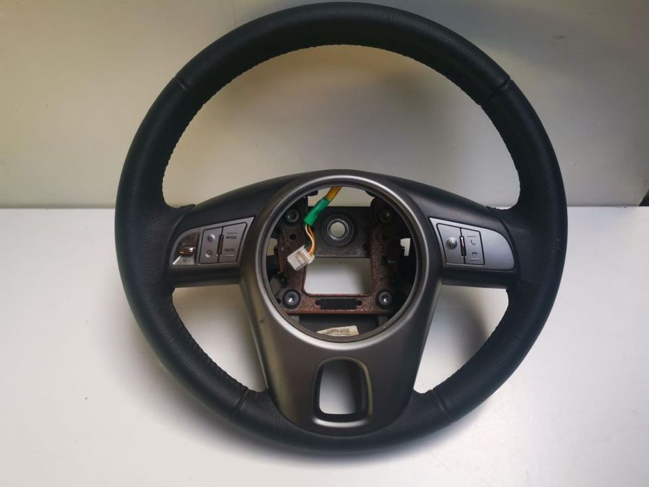 KIA SOUL VOLANTE - V076