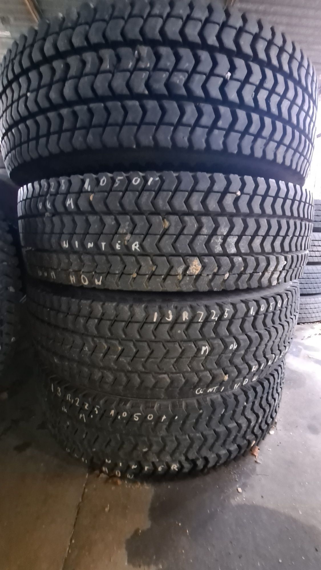 Komplet bez napraw Continental 13R22.5
