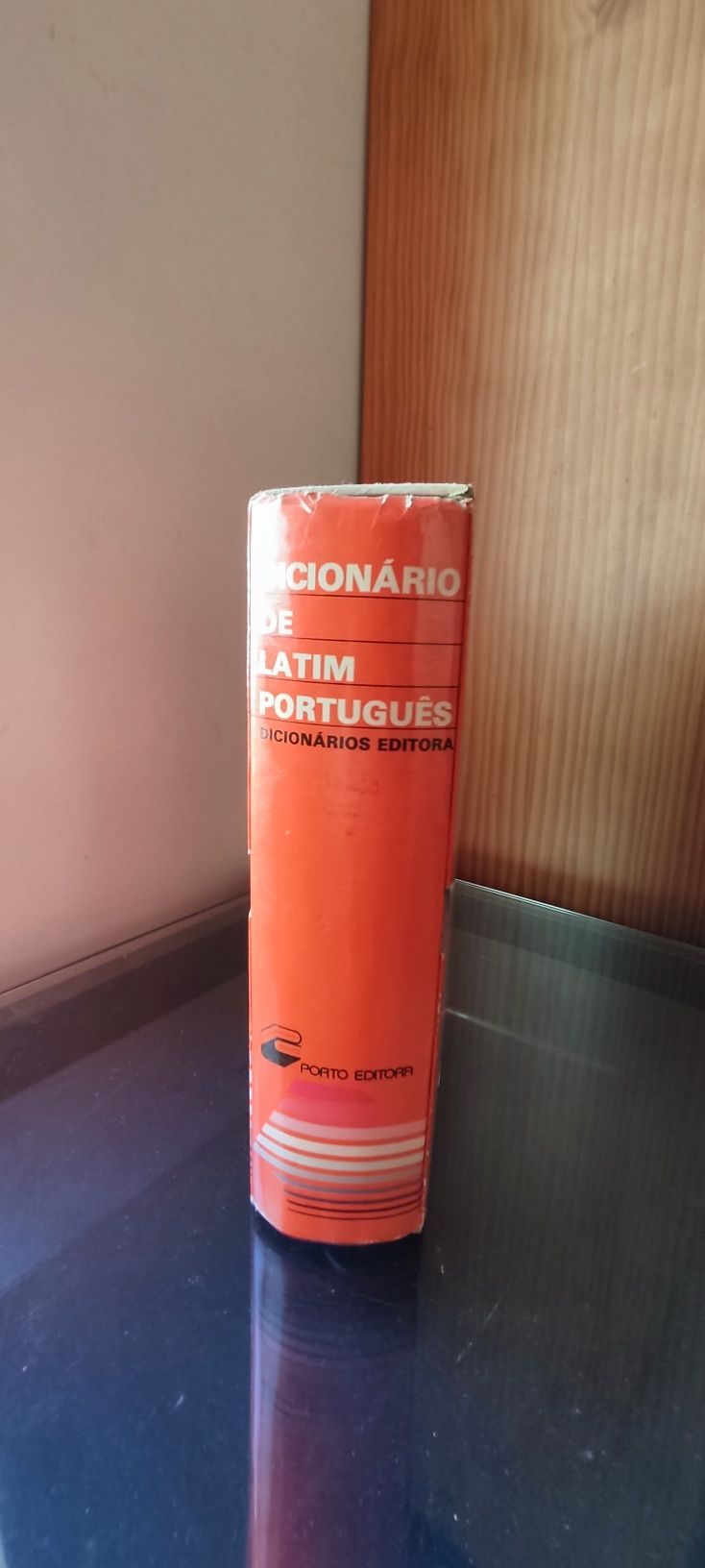 Dicionário Latim - Português