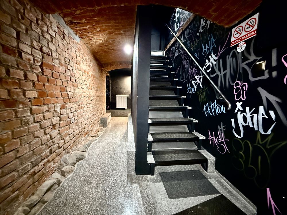 Lokal 90m2 w ścisłym centrum Olsztyna do wynajęcia