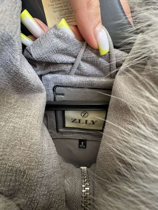 Пальто женское ,S