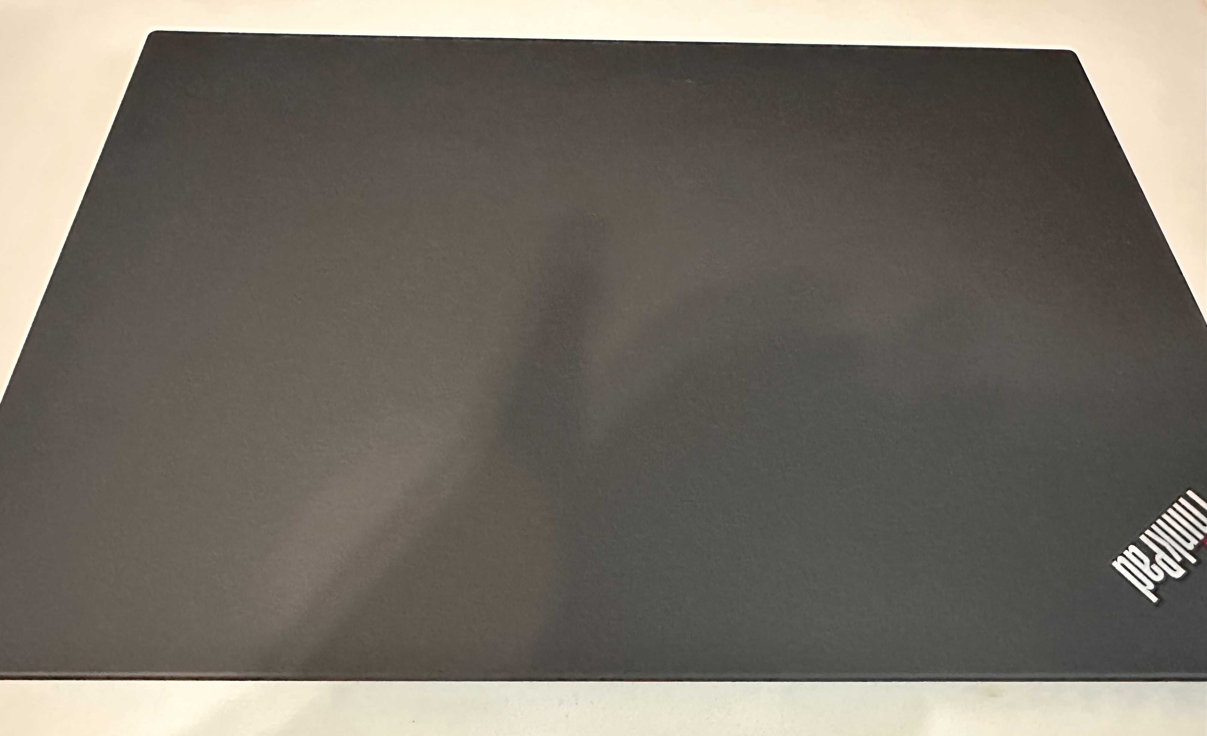 Lenovo ThinkPad T15 G2  i5-1135G7  15.6" Win 10 Pro