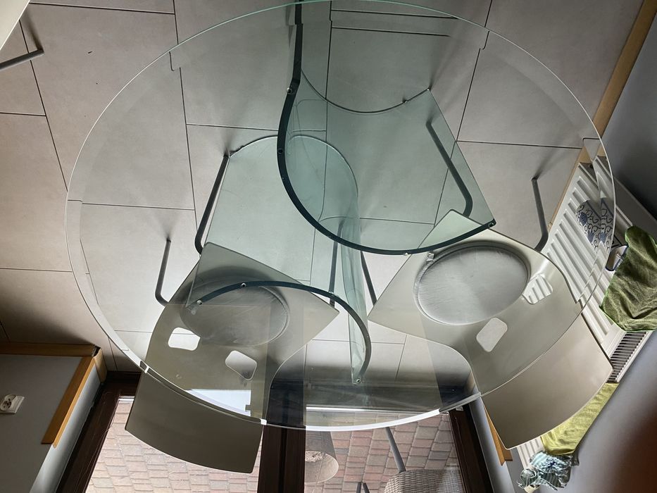 Stół szklany okragly