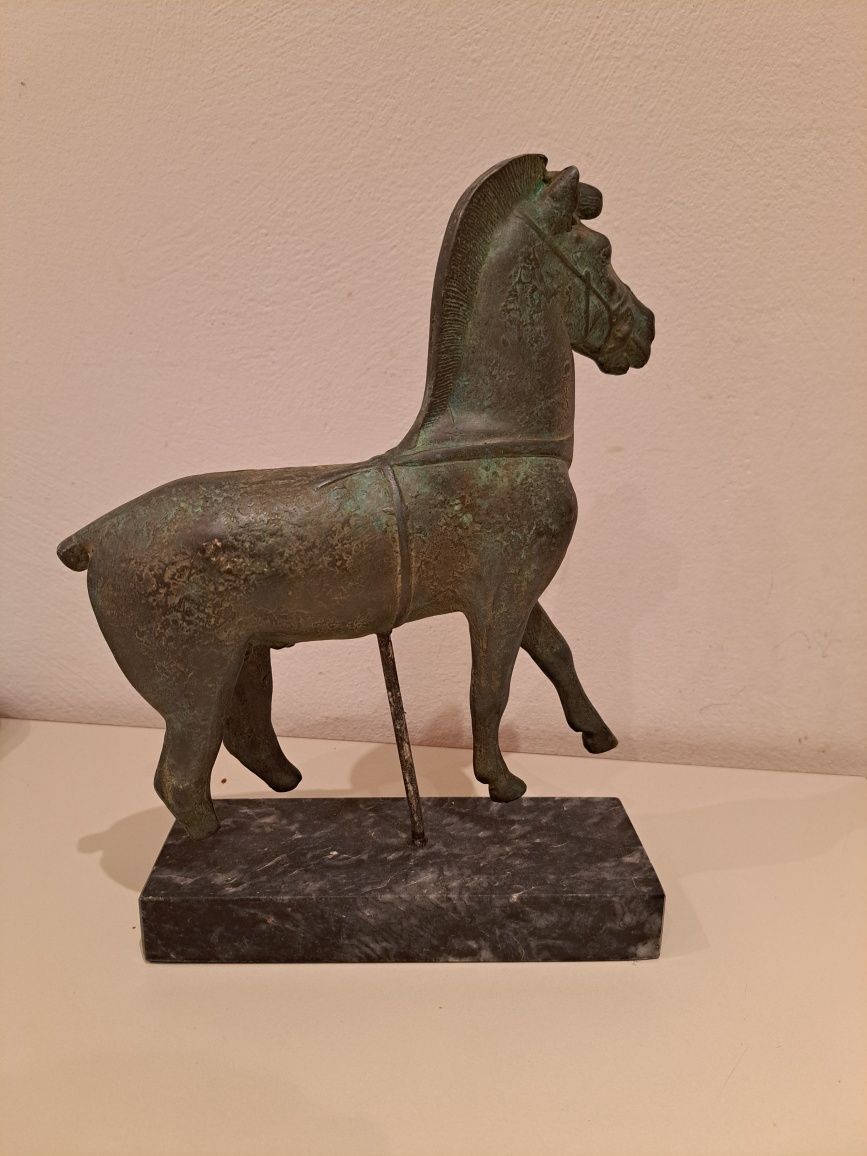 Бронзова статуя кінь Made in Greece