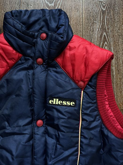 Вінтажна жилетка Ellesse