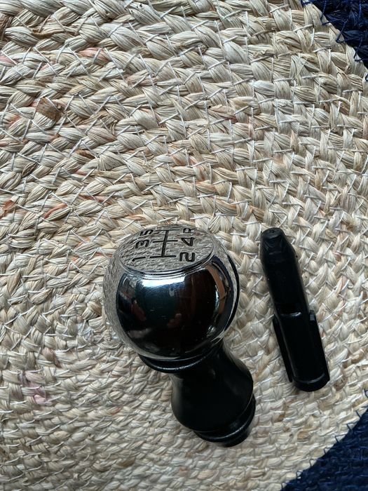 Ручка кпп citroen peugeot c2 3 c4 106 206 306 308 2008 3008 вантажівок