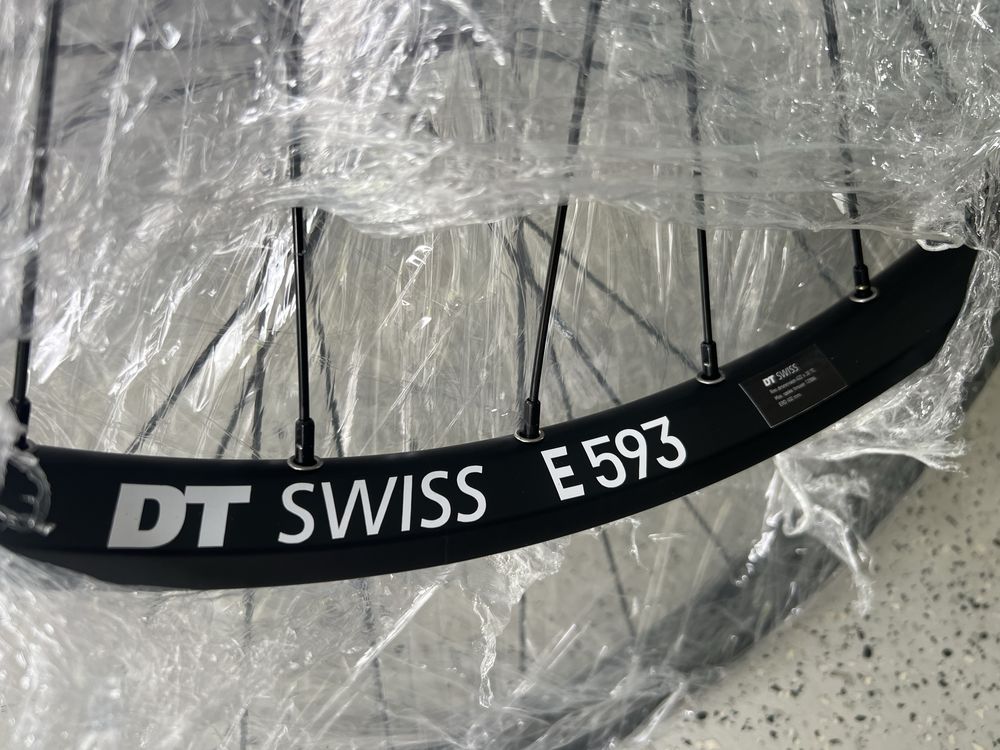 Komplet kół 29” BOOST MTB/XC/ENDURO DT Swiss Novatec Sapim