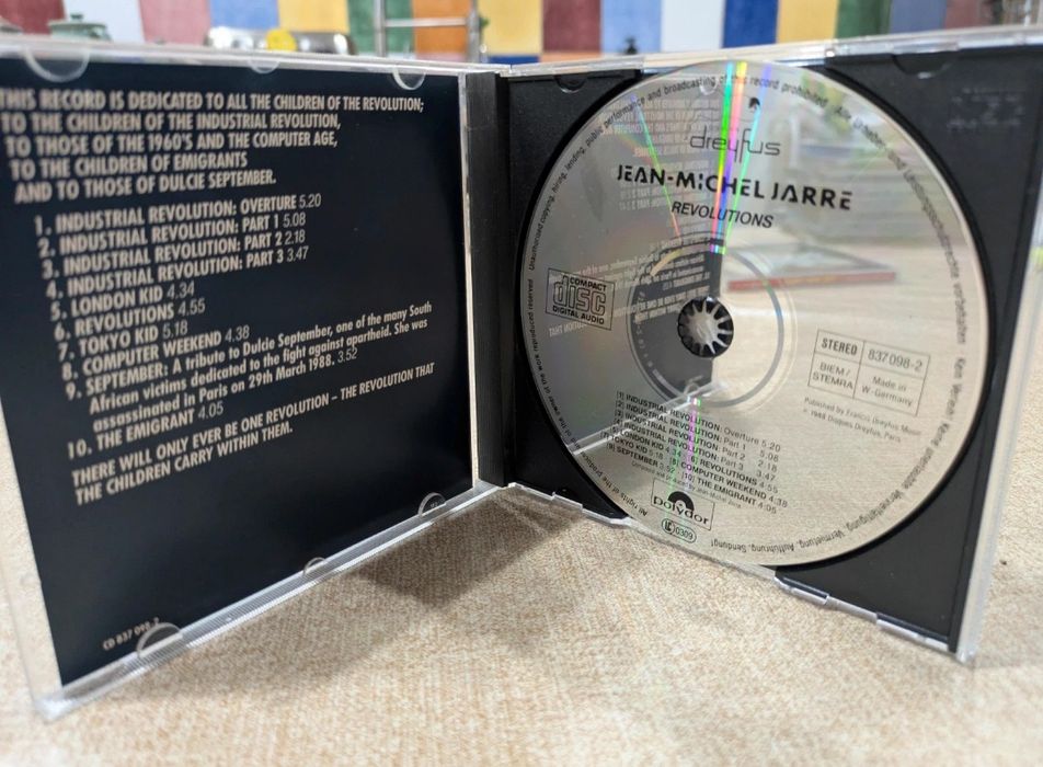 Jean Michel Jarre - Revolutions