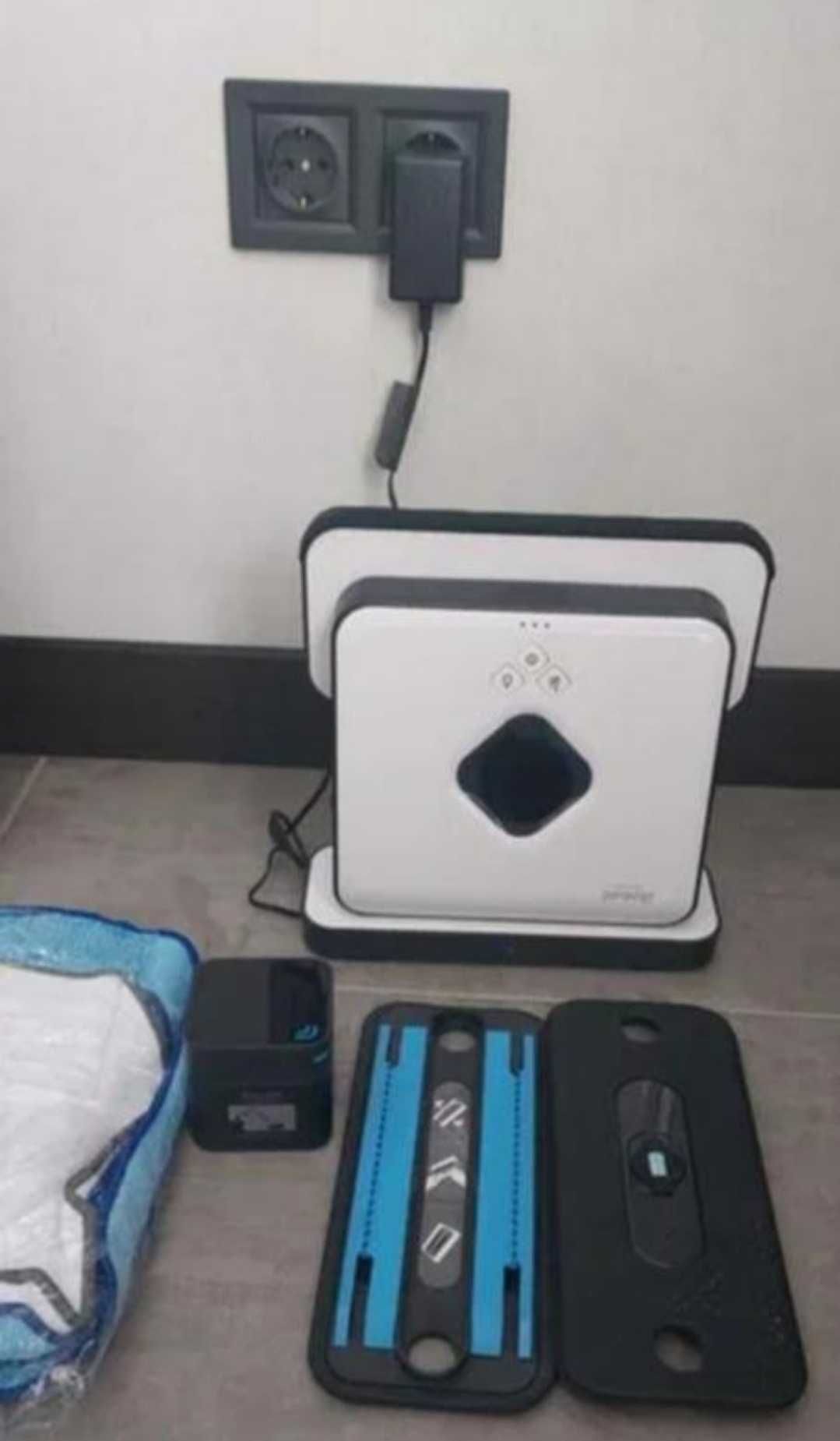 iRobot Braava 390T - робот-натирач.