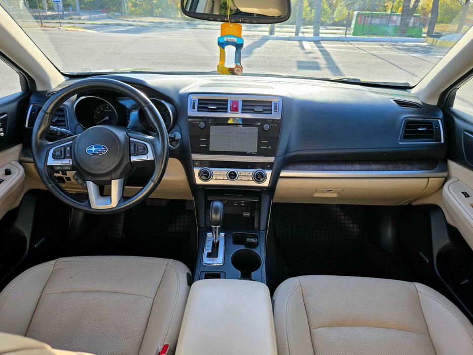 Subaru Outback 2014г.в. 2.5 газ-бебнзин, полный привод