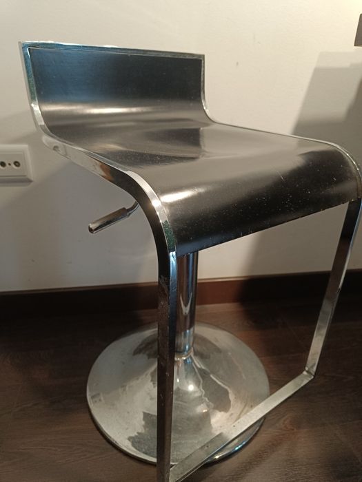 mesa redonda de vidro