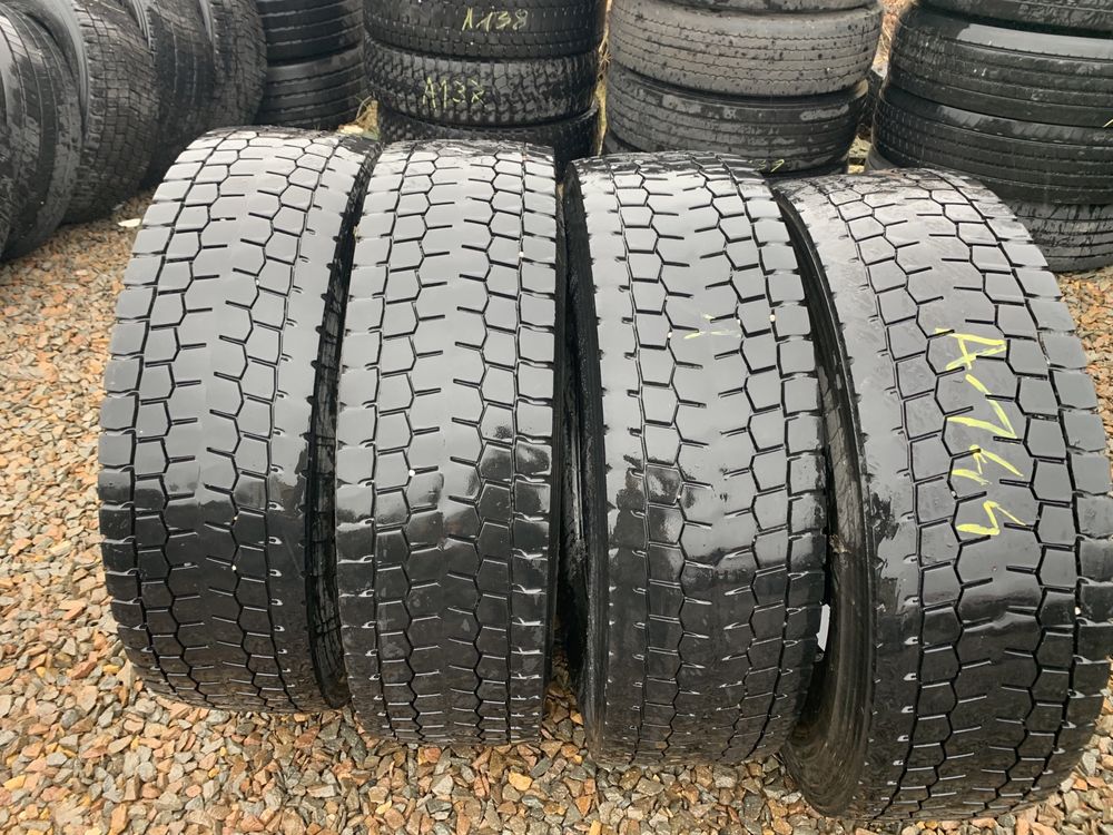 A144. 295/80/22,5 Bridgestone R-drive 001