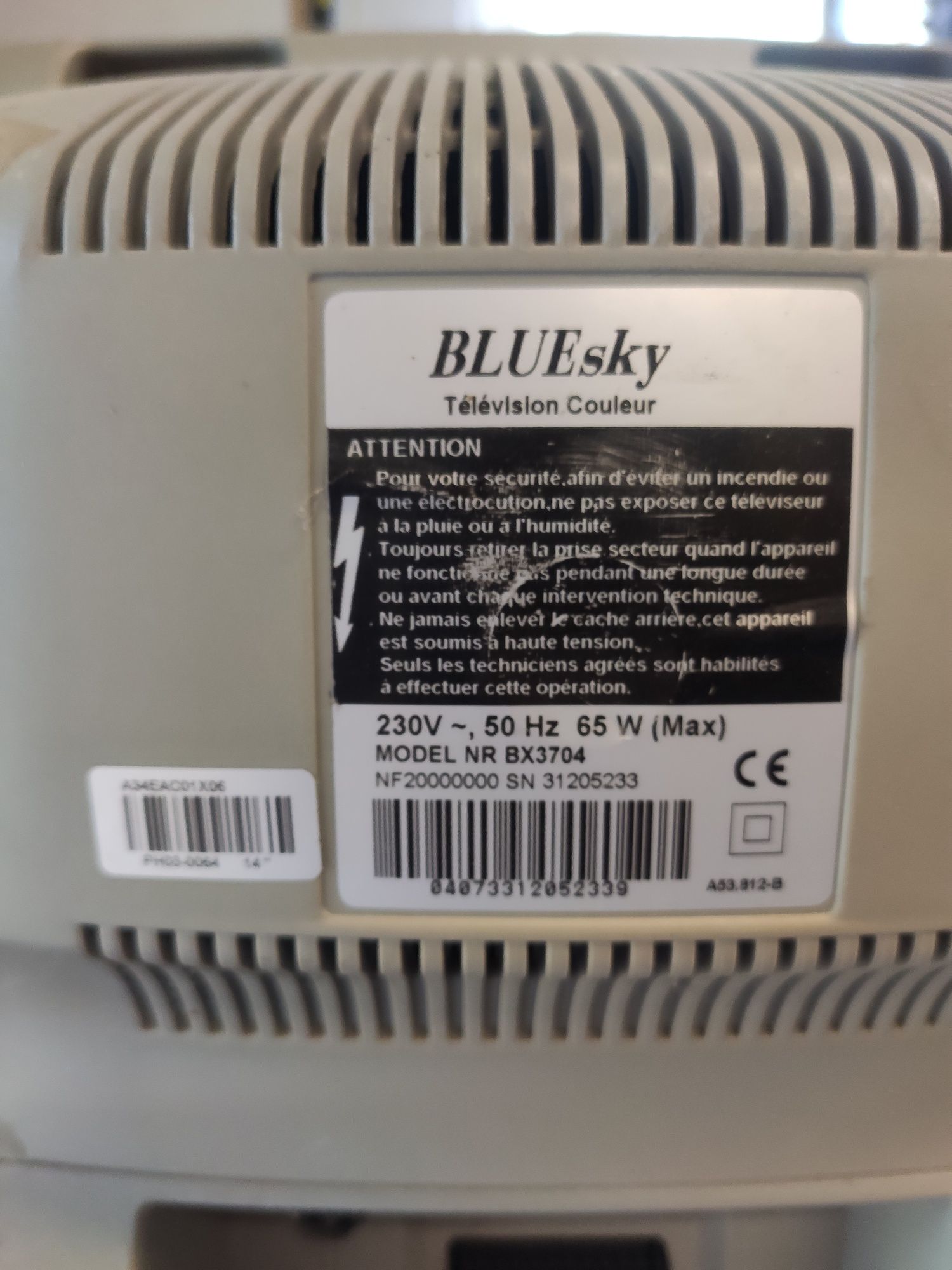 Telewizor kineskopowy BlueSky BX3702 14"