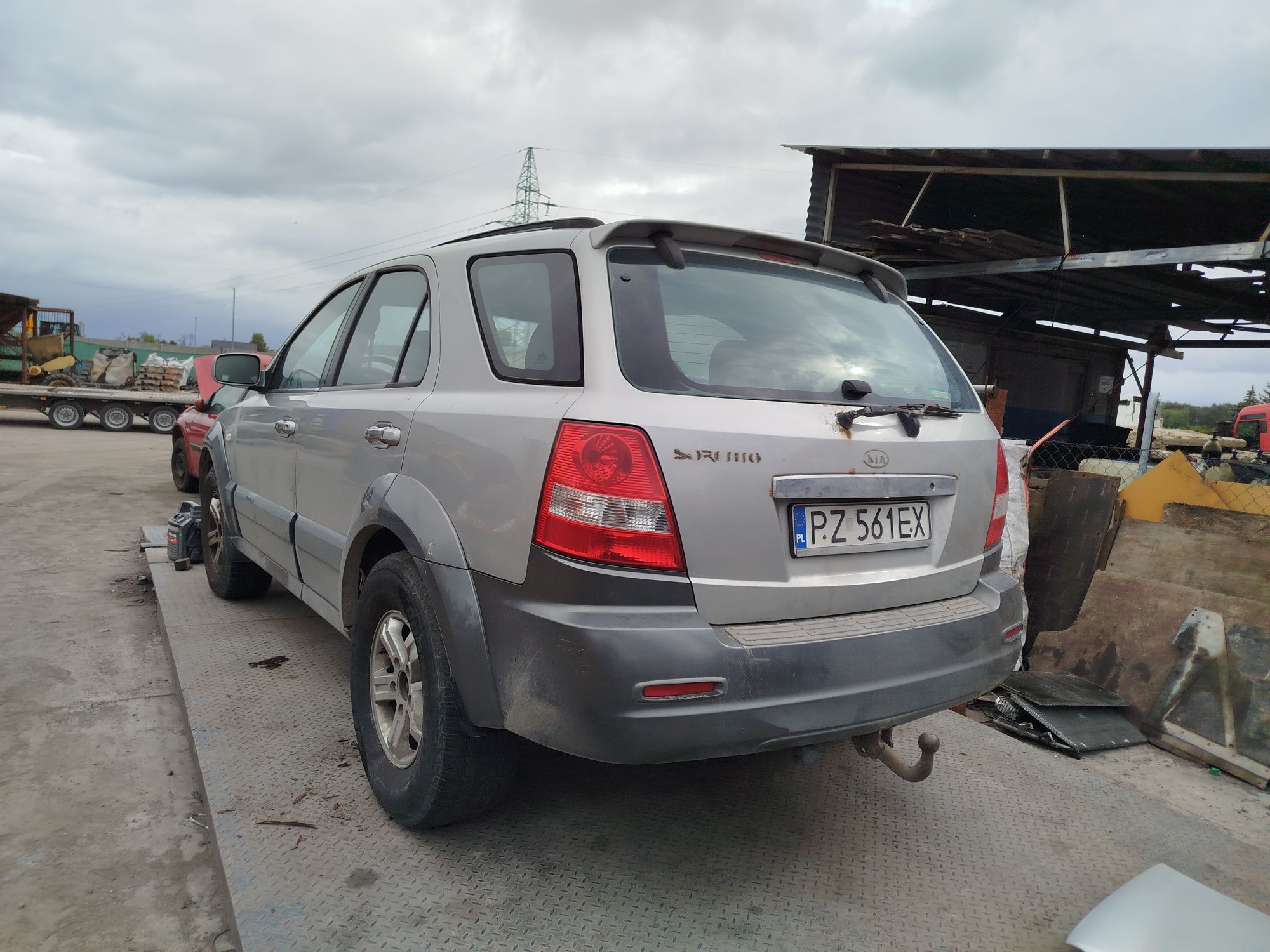 Kia Sorento części maska zderzak lampy koła błotnik hak  wysyłka
