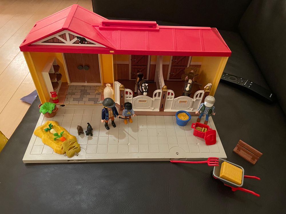 Playmobil quinta cavalos