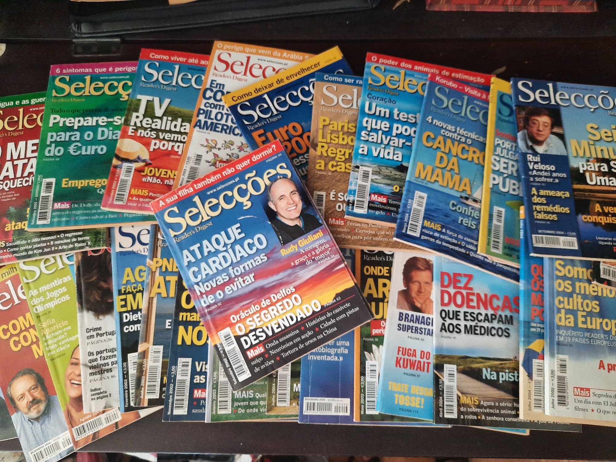 Várias revistas da reader's Digest