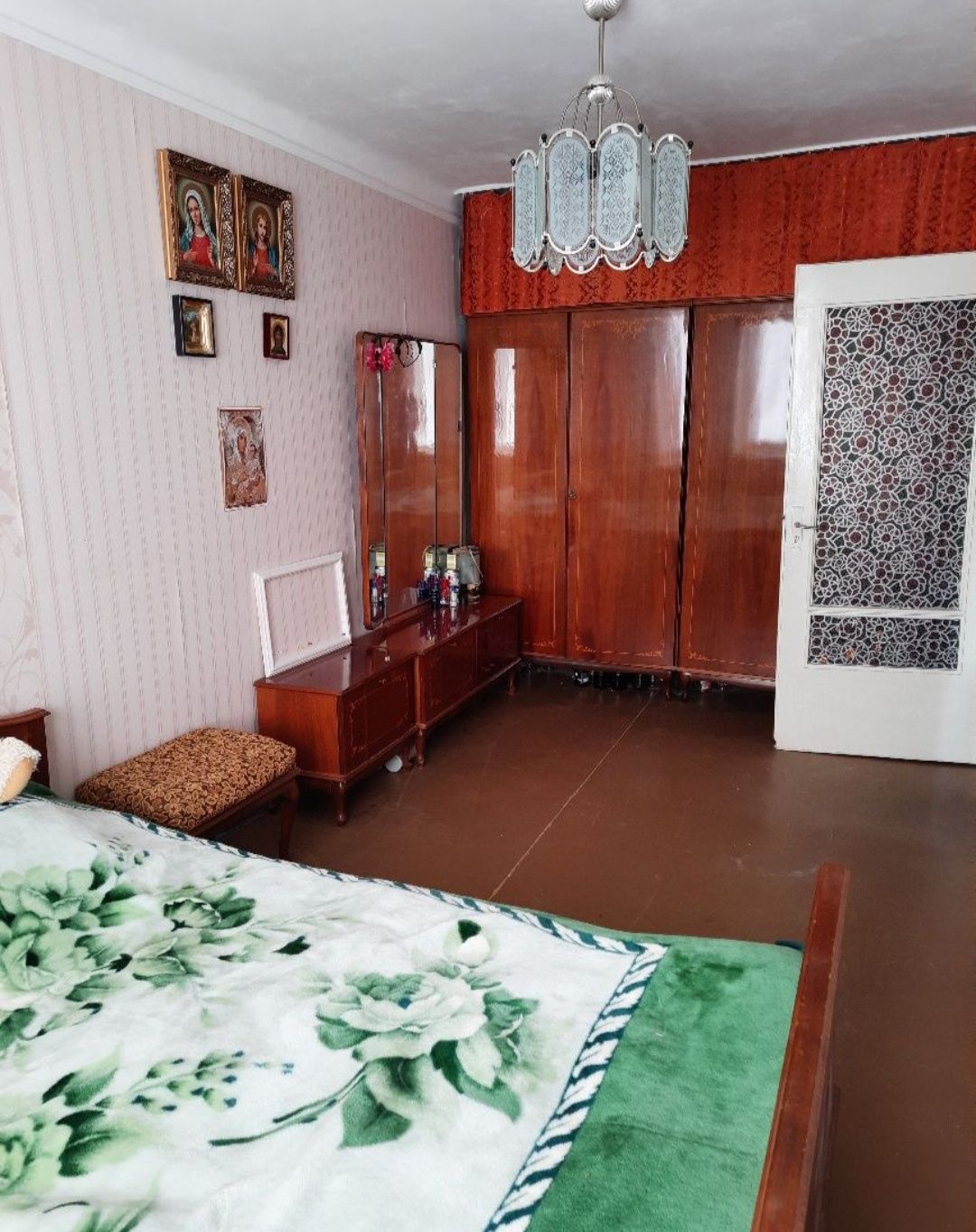 Продаж двох кімнатной квартири .Новий дах.ОСББ.