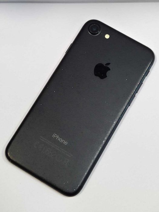 Apple Iphone 7 32GB/ Bat. 100 % czarny 
Salon Fashion GSM Wałbrzych GV