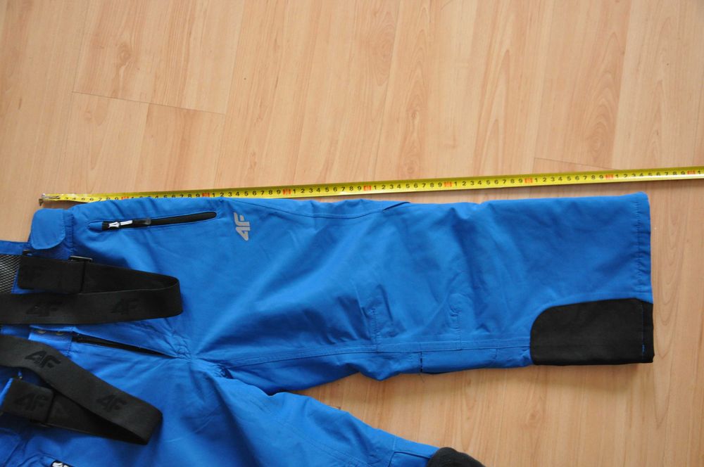 Kurtka i spodnie narciarskie 4F 128