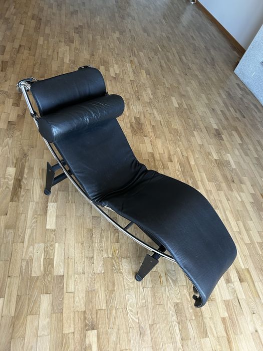 Chaise Longue Courvusier