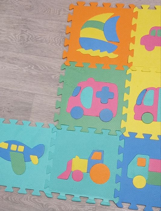 Продам килимок дитячий