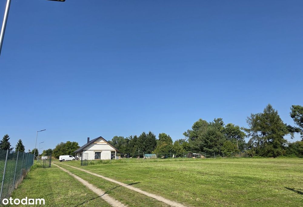 Działka Budowlana 1071 M²–Cicho, Spokojnie A Do Szkoły I Sklepu 2 Min