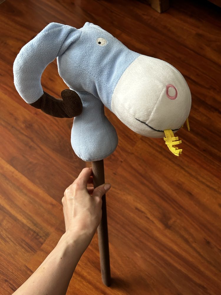 IKEA Lojlig hobby horse tur na kiju koń