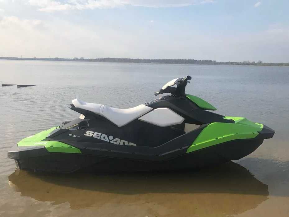 Wynajem, Wypożyczalnia skuter wody SEA DOO SPARK TRIXX 110Km