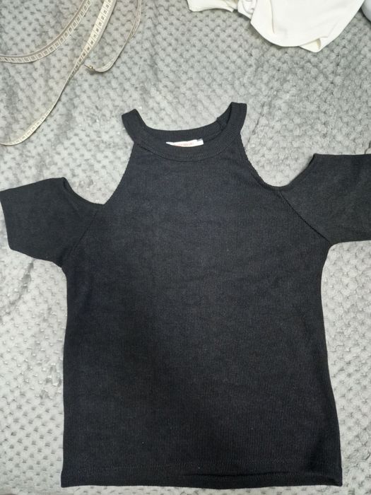 Czarny top nowy bez metki L