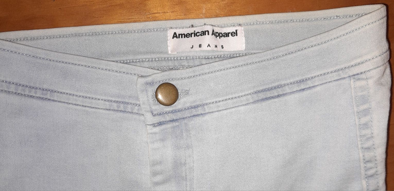 Calças de ganga American Apparel novas