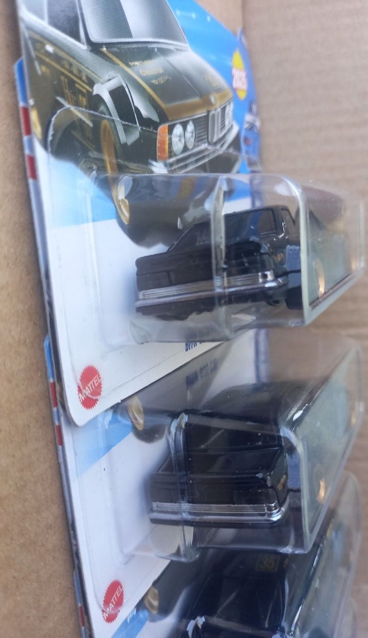Conjunto 4 - Bmw 635 csi hot wheels