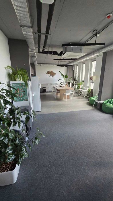 Оренда офісів на вул. Зелена