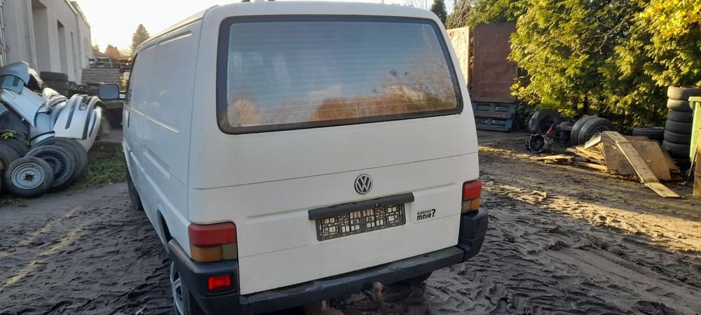 VW TRANSPORTER T4  klapa tylna szyba