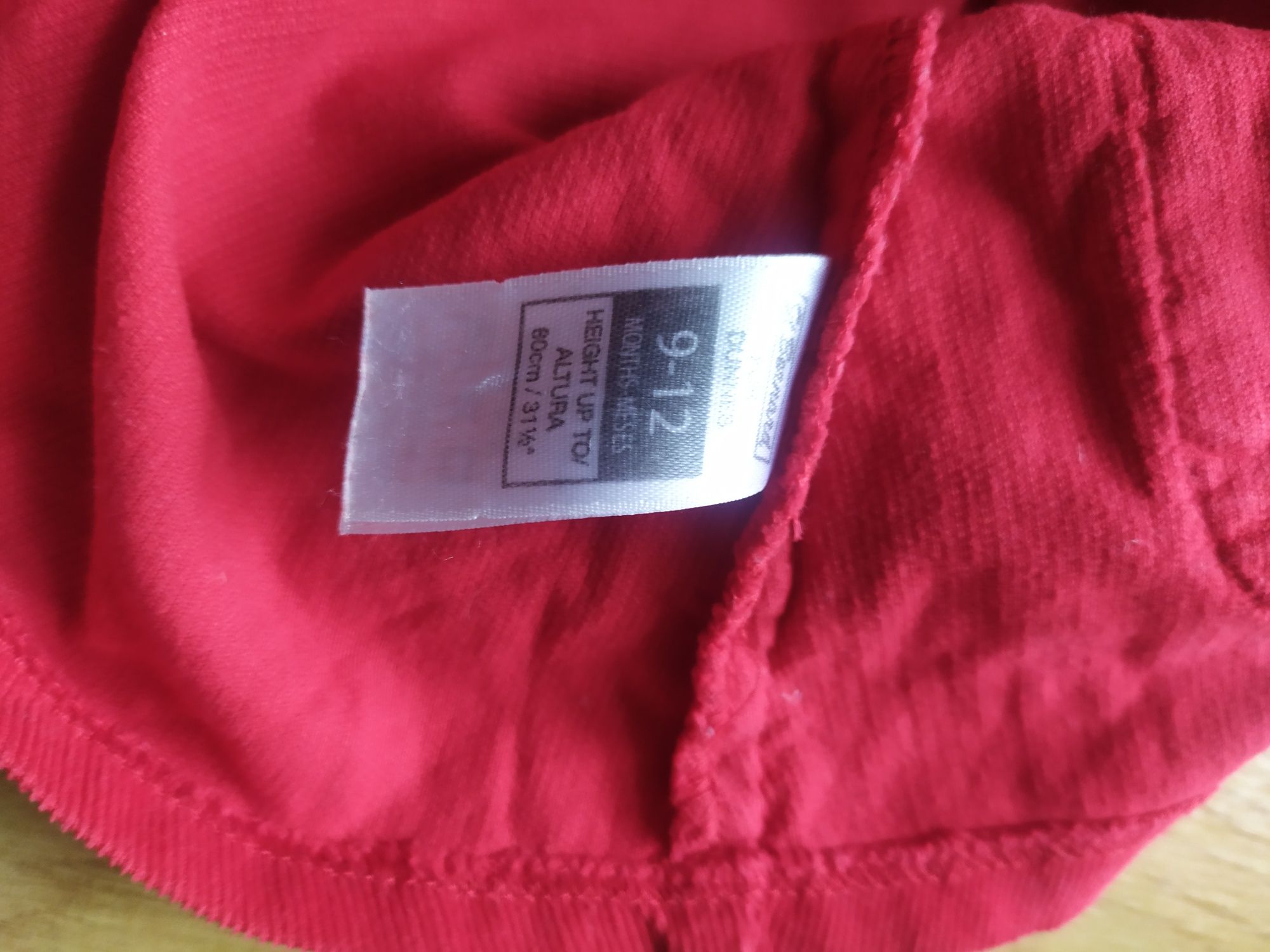 Sukieneczka sztruksowa czerwona na święta r. 74-80