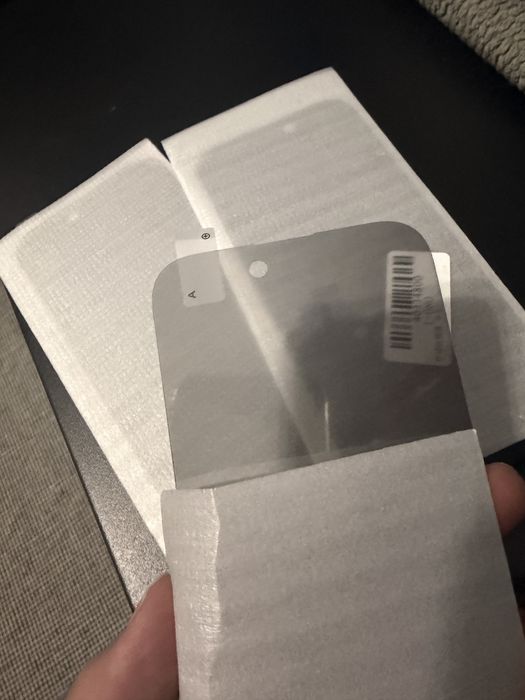 Zestaw 3x Szkiełka zaciemniające/hartowane IPhone 14 pro