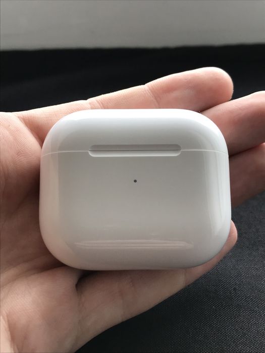 Кейс airpods 3 ОРИГИНАЛ Модель A2566/A2897