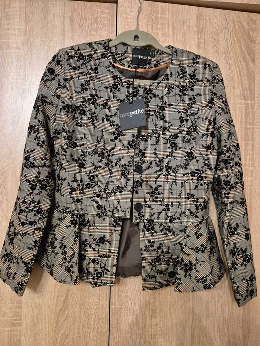 Żakiet z baskiną roz 38 NOWY