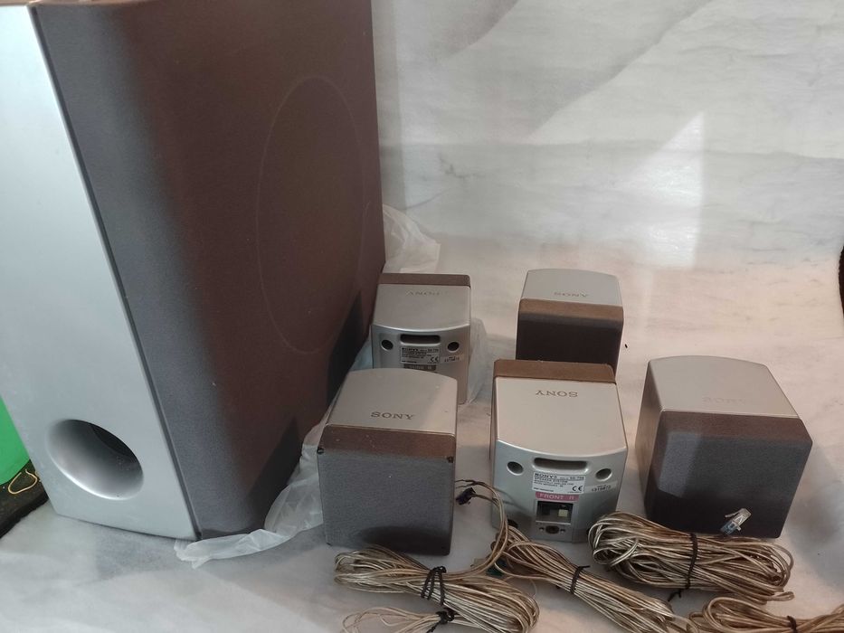 Kino domowe DAV-SB100