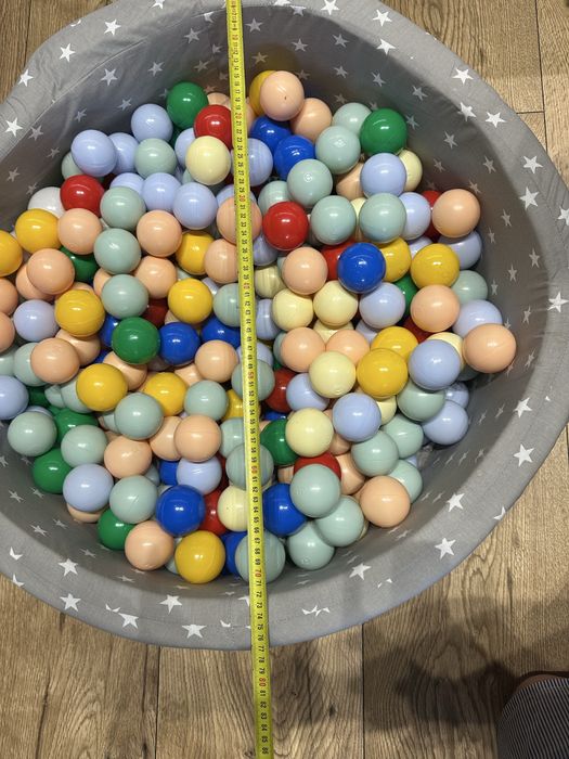 Basen  z kulkami