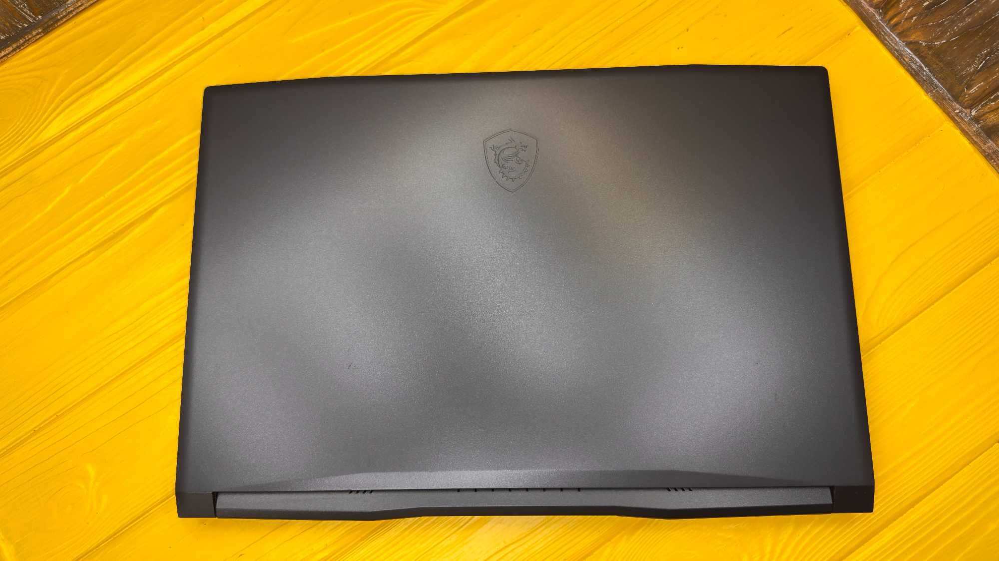 Потужний Ігровий Ноутбук MSI Katana GF76 /i7-11800H/RTX 3050 TI 4 GB