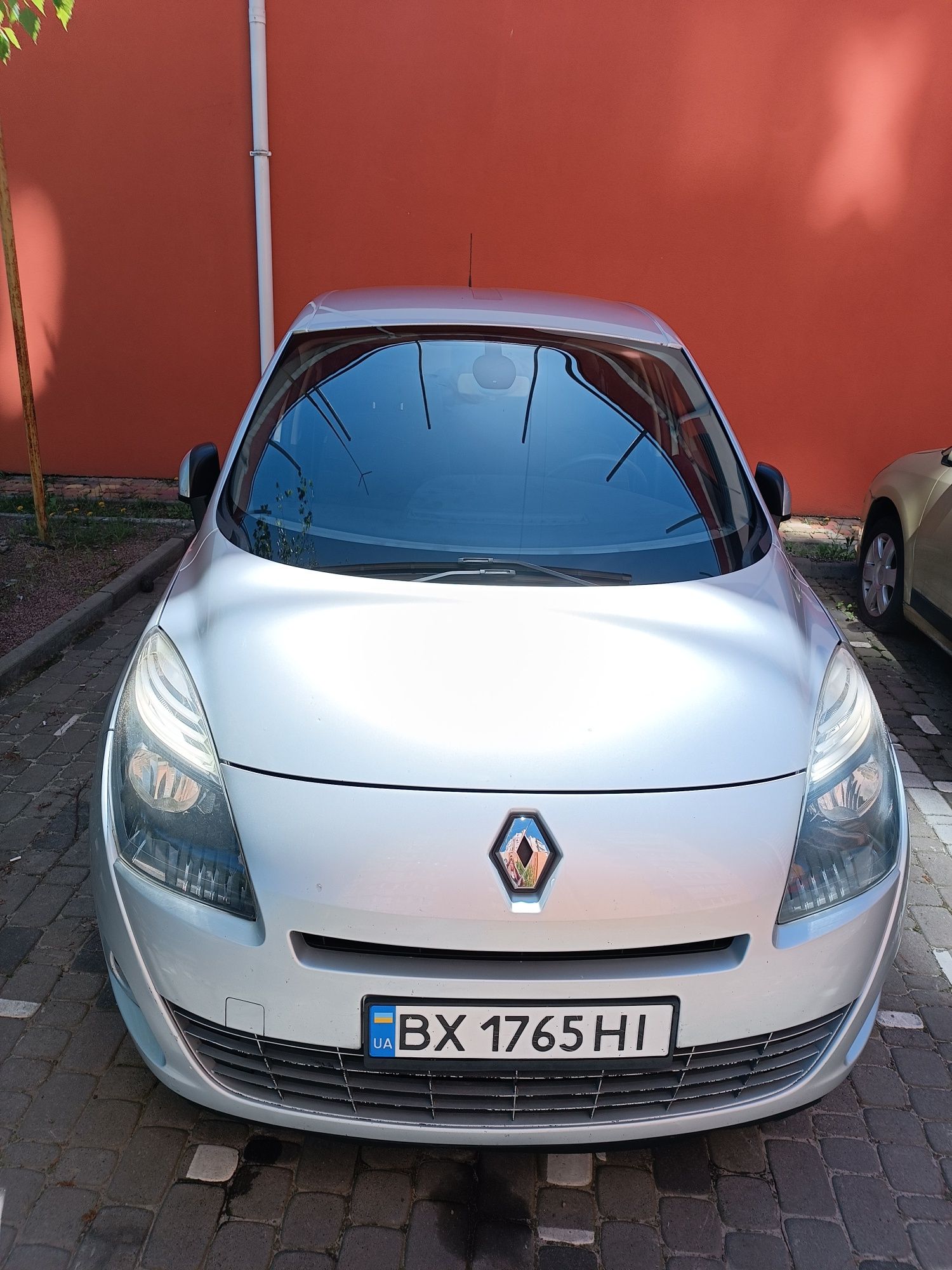 Renault GRAND SCENIC 3 1.5 DCI 81 kW