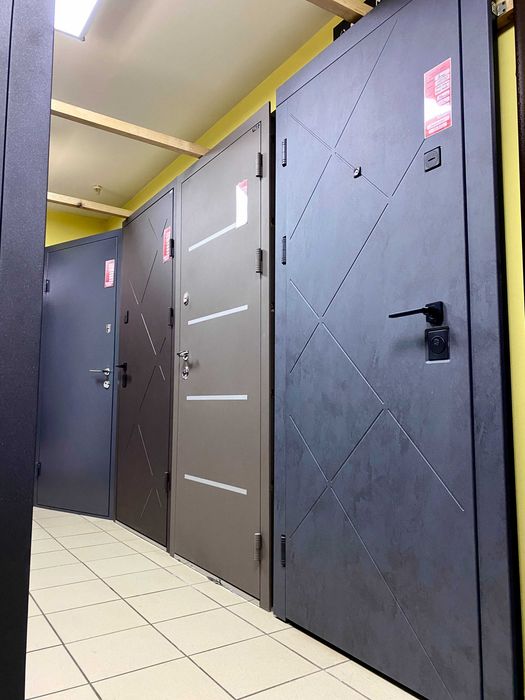 Вхідні двері,в будинок та на вулицю,ЗСУ знижки,Рострочка,Входные двери