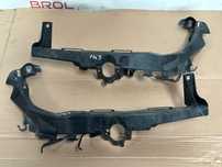 ŚLIZG MOCOWANIE LAMPY LEWE PRAWE BMW E90 LIFT 7138401 7138402