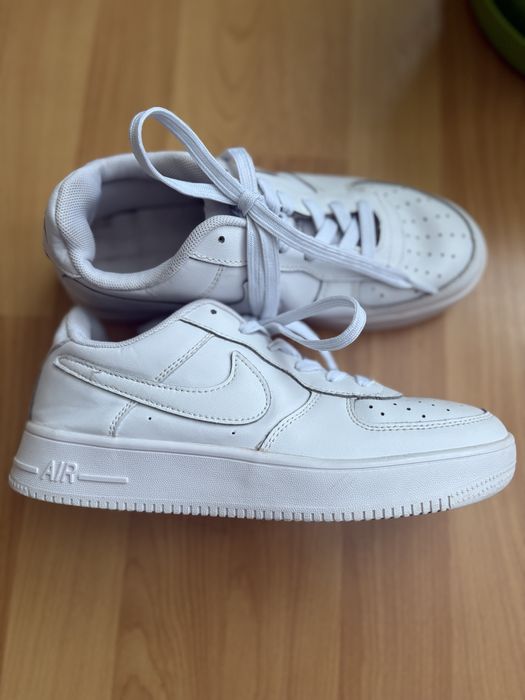 Кеди Найк аир Nike Air білі
