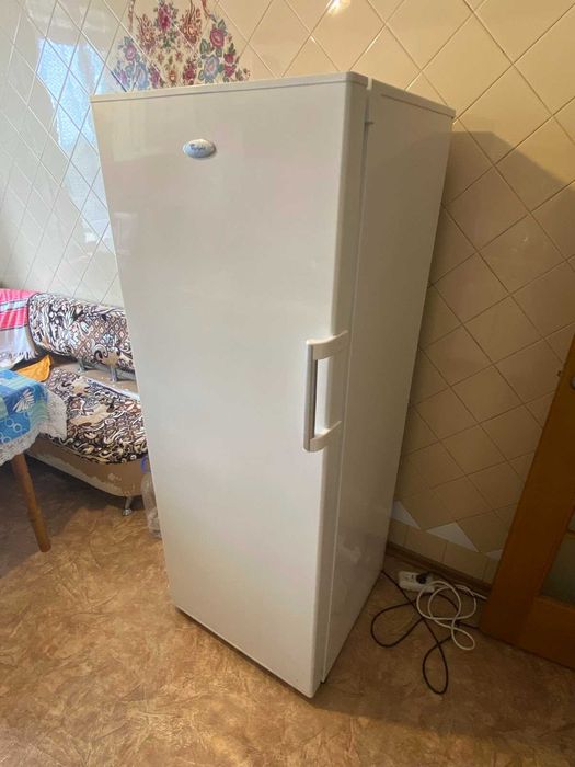 Морозильна камера Whirlpool WVE1610A+W