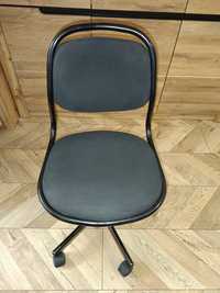 Krzesełko obrotowe Ikea Örfjall.