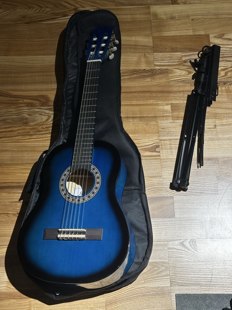 Gitara klasyczna Alvera CG100 1/2 BB – niebieska
