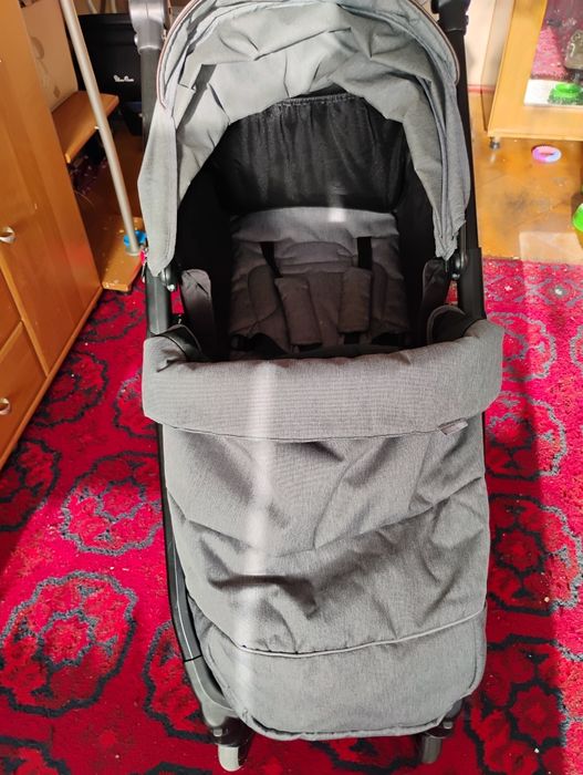 Sprzedam spacerówkę baby design look air
