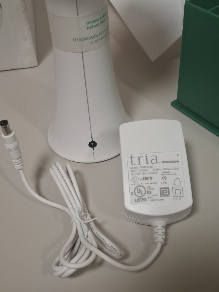 Лазерный эпилятор Tria 4X. Оригинал. Отличное состояни