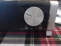Soundbar "Trust" - alto-falante horizontal.